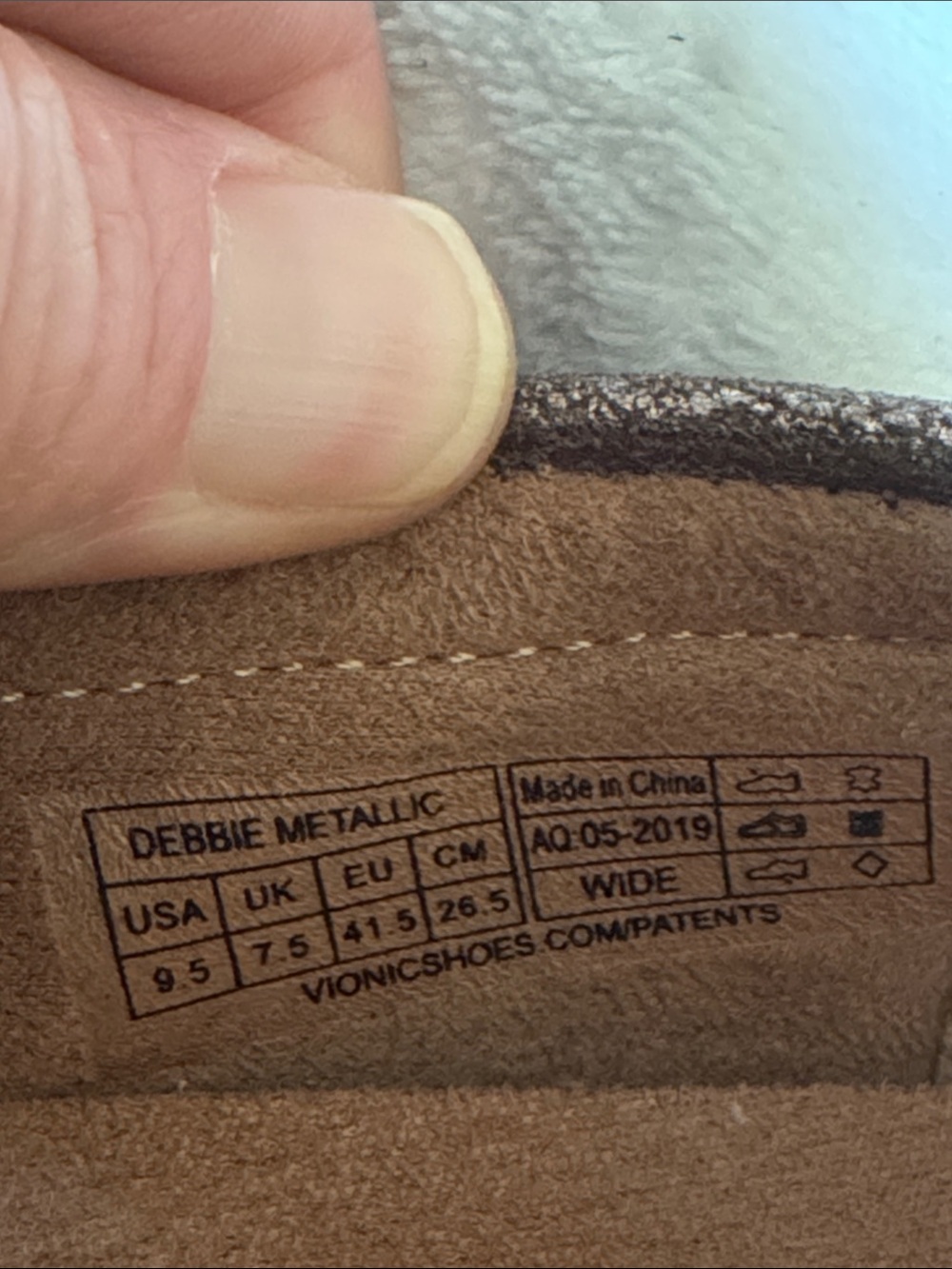 VIONIC Debbie Slip-On Metallic Loafers - Picture 7 of 9